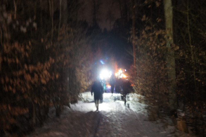 Die Wanderschlange in der Nacht zu fotografieren ist nicht unmöglich, aber das Ergebnis ist niederschmetternd.