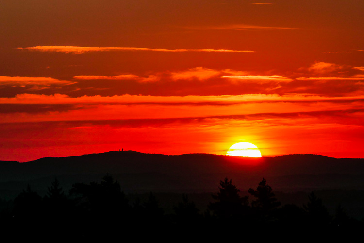 Dabei könnte man vom Jugenberg soooo tolle Sonnenaufgänge sehen.