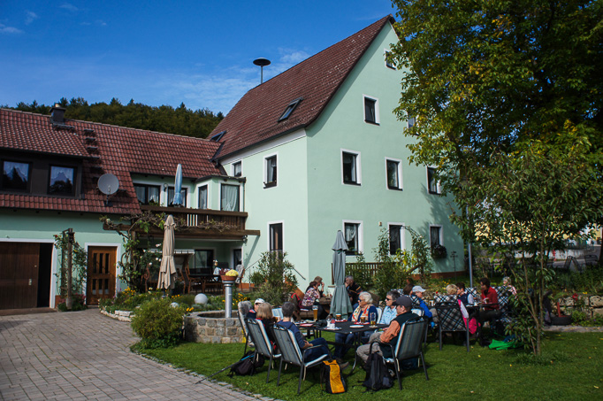 Weißbier, Kaffee, Heiße Schokolade, Schwarztee, Herz, was willst du mehr? Nogger? Auch kein Problem.