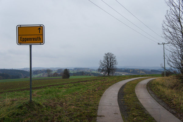 Im Niemandsland helfen Pfeile weiter.