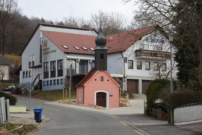 Am Dillberg soll König Attila begraben sein. Frewillig kann das nicht geschehen sein.