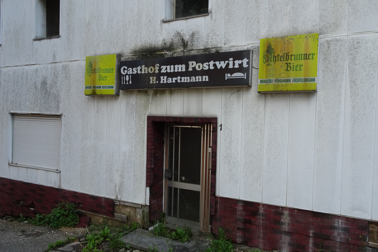 Jetzt wird mir klar, warum ich hier kein Frühstück organisieren konnte.