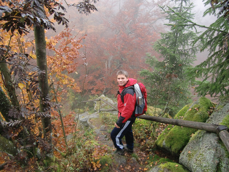 2011 war noch das alte Holzgeländer da.