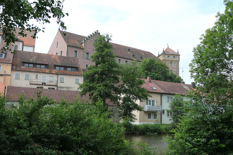 Neunburg kann man besser fotografieren. Das machen heute andere für uns.