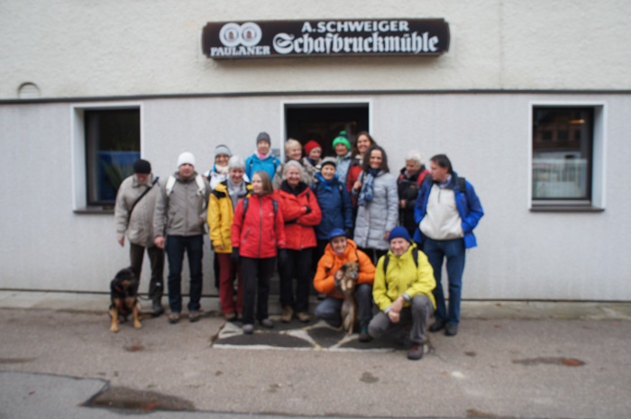 Wir erinnern uns verschwommen daran. 