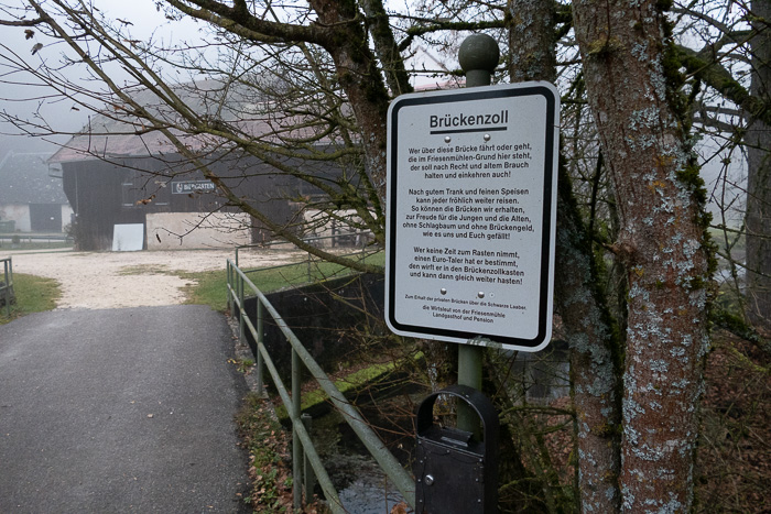 Erkenntnis an der Friesenmühle: Wer den Weg durch sie wählt, muss einkehren. 