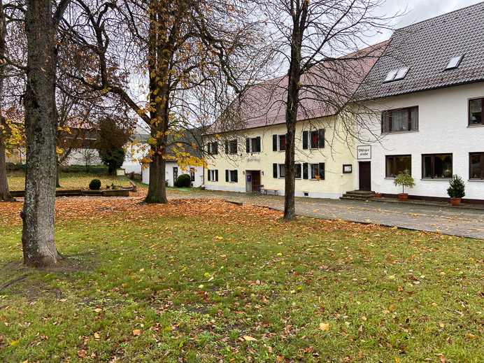 Start in Pettendorf.