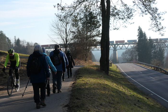Treffen sich drei Fortbewegungsmittel ...