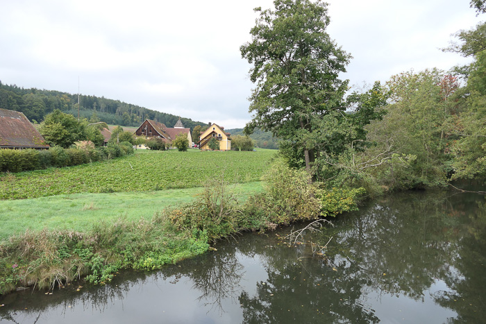 Hier Bruckdorf mit der Kirche.